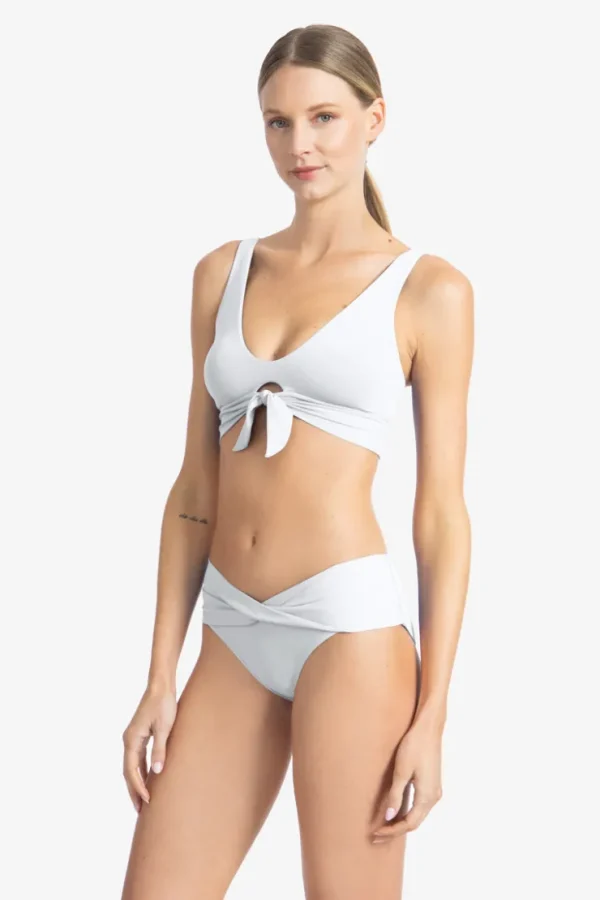 ava_knot_bikini_top_2-3.webp Robin Piccone Bikini Tops-Ava Knot Bikini Top White